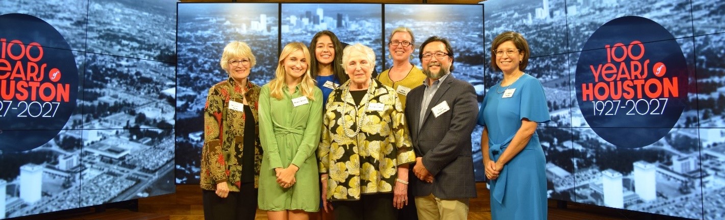 Dr. Debbie Harwell, Grace Conroy, Samantha de Leon, Carey C. Shuart, Mary Manning, Fuio Watanabe, and Dr. Monica Perales