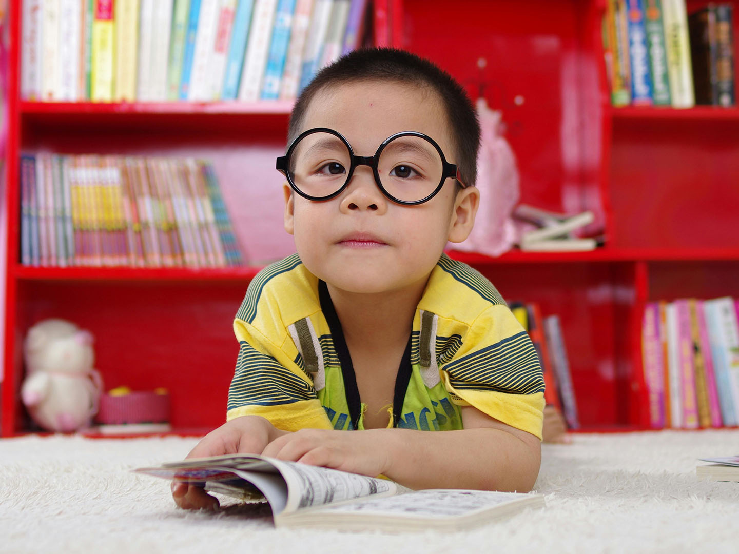 Child with glasses 