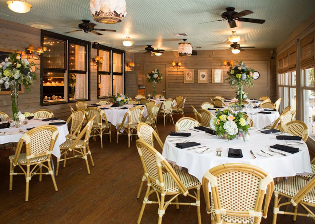 Red and White Wine Event