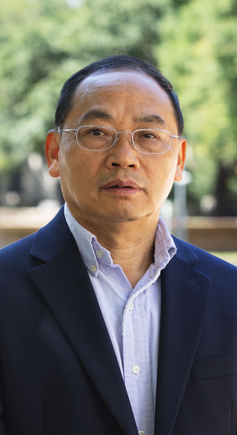 Zhifeng Ren