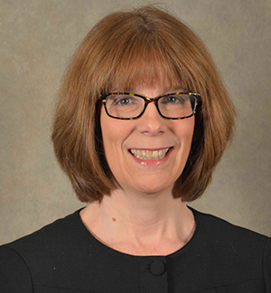 Photo of Sarah Larsen