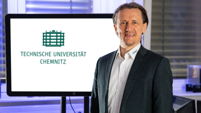 expert Professor Thomas Von Unwerth of Technical University Chemnitz in Germany, speaks on benefits of hydrogen as a clean energy solution.